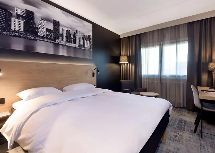 Park Inn By Radisson Oslo Airport WestAirport Hotel
